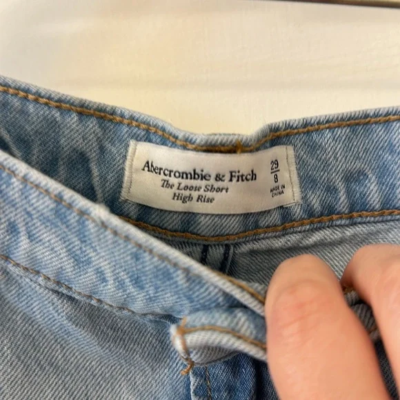 The loose short high rise - Picture 6 of 7